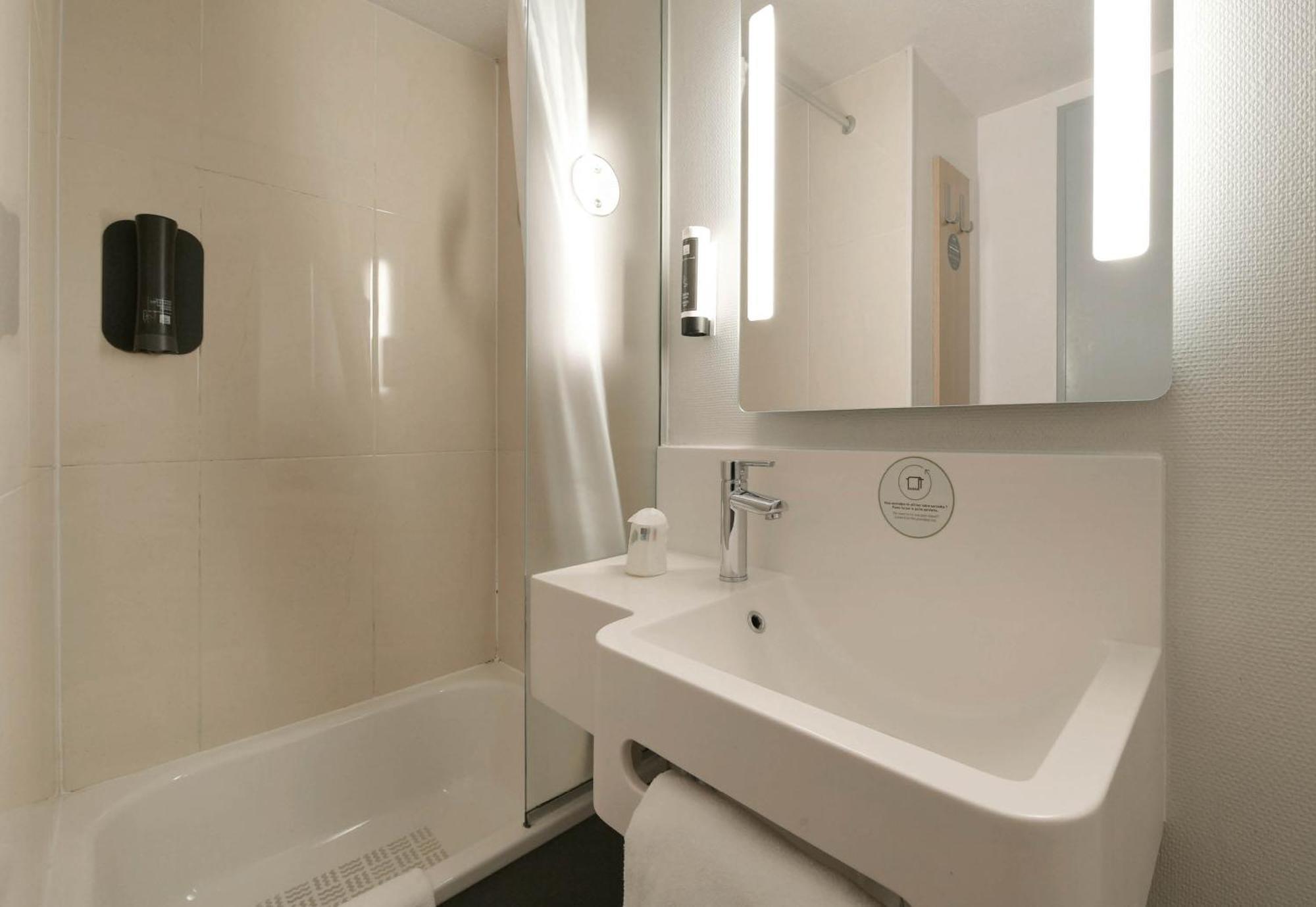 B&B Hotel Alencon Nord 外观 照片